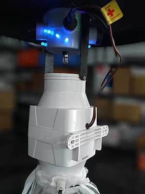 UV LED and Miniature light trap on CDC model LI-MR-47a
